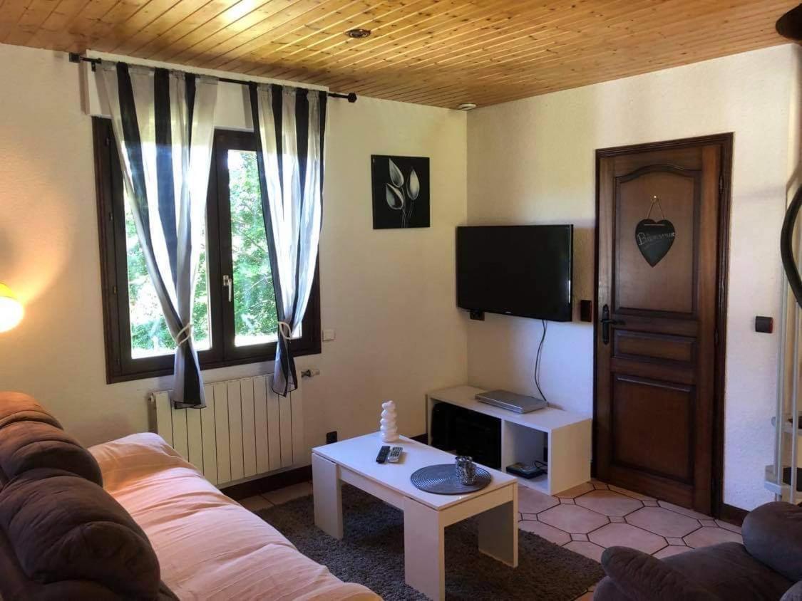 Ma Jolie Camyna Βίλα Ramonchamp Εξωτερικό φωτογραφία